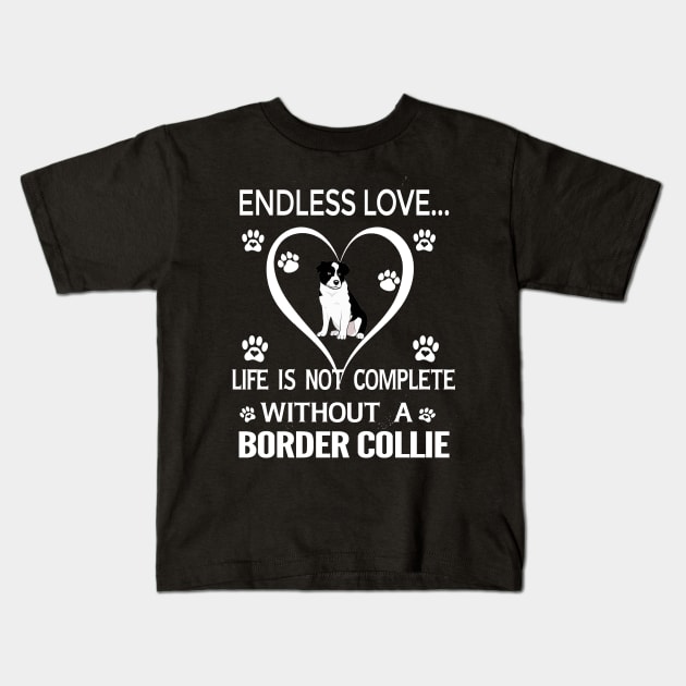 Border Collie Lovers Kids T-Shirt by bienvaem